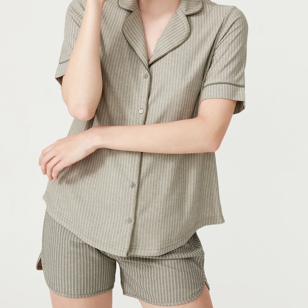 Bamboo Two Piece Shorts Pajama Set - Picture 2 of 8